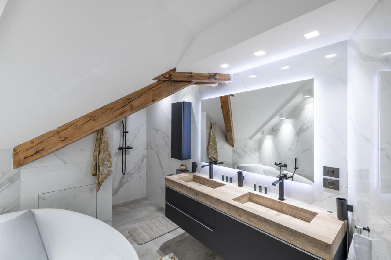 ג'רארדמר Mairnaige, Luxueux Appartement Avec Sauna מראה חיצוני תמונה